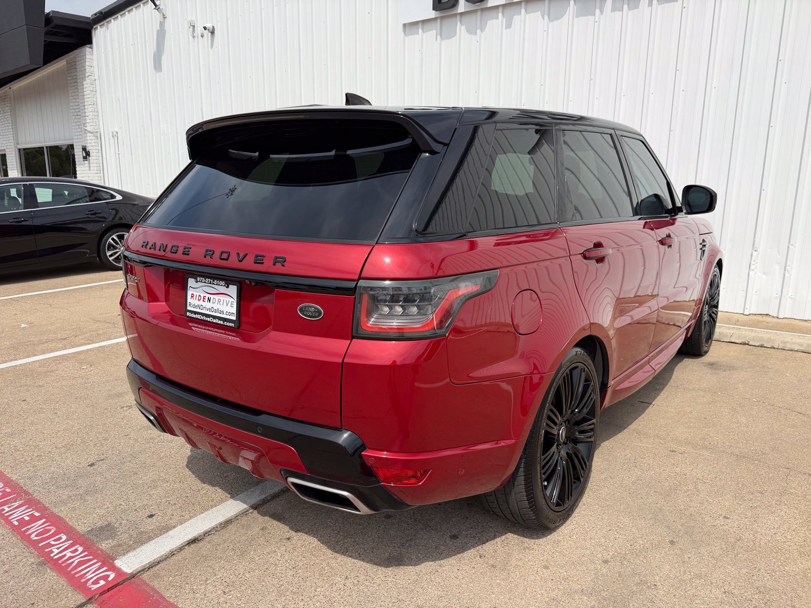 Used 2018 Land Rover Range Rover Sport HSE Dynamic AWD/4WD image 8