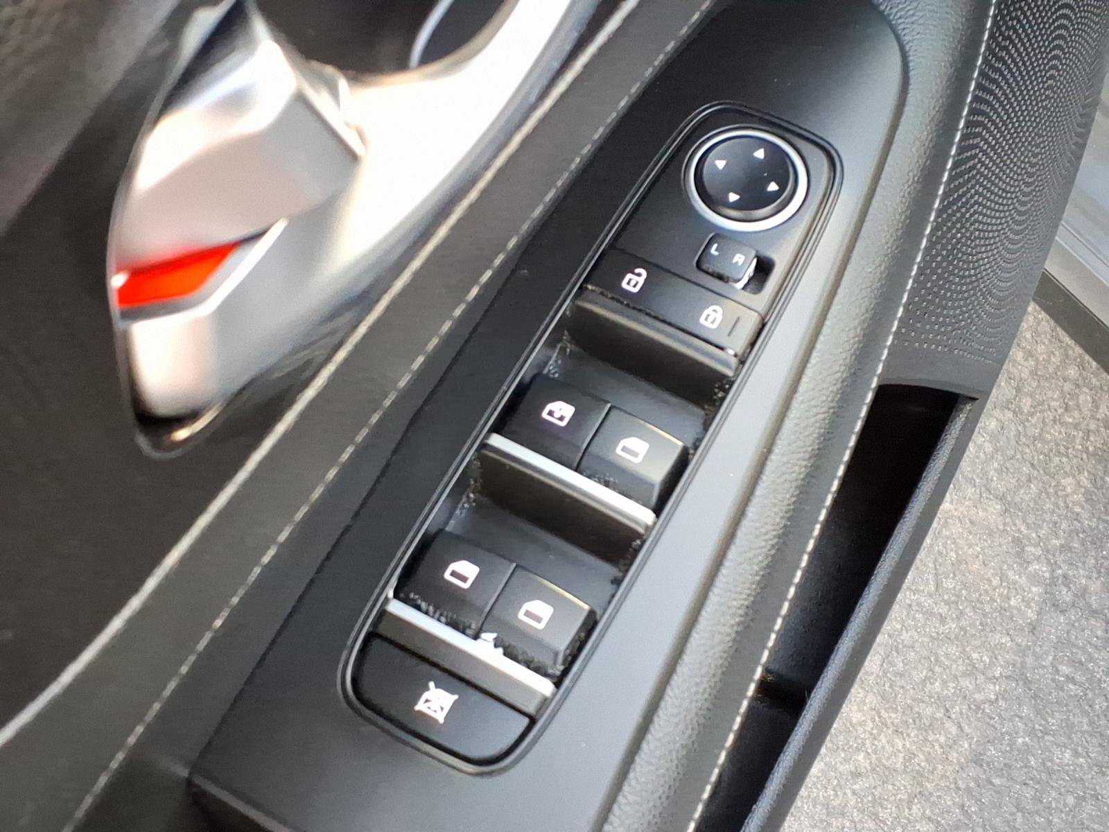 Used 2023 Kia Forte GT-Line w/ GT-Line Technology Package FWD image 14