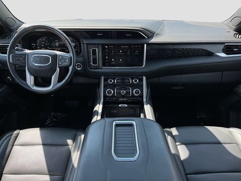 Used 2023 GMC Yukon Denali AWD/4WD image 30