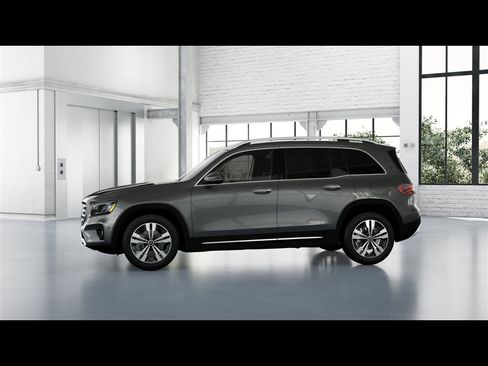 New 2026 Mercedes-Benz GLB 250 4MATIC image 30