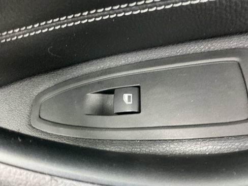 Used 2018 BMW X1 xDrive28i AWD/4WD image 41
