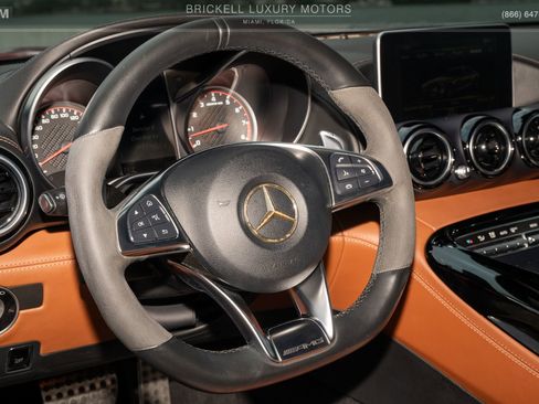 Used 2016 Mercedes-Benz AMG GT S image 18