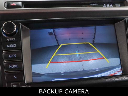Used 2018 Toyota RAV4 Limited FWD image 18