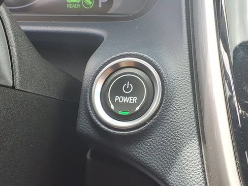 Used 2022 Chevrolet Bolt EUV Premier w/ Launch Edition FWD image 9
