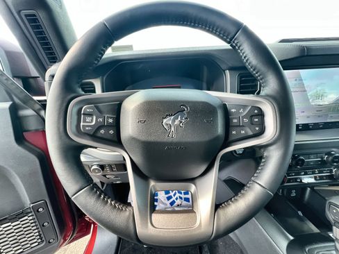 New 2025 Ford Bronco Badlands w/ Sasquatch Package image 16