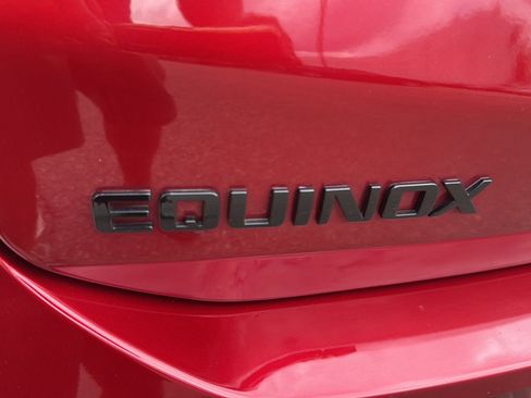Used 2024 Chevrolet Equinox RS AWD/4WD image 46
