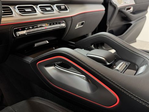 Used 2025 Mercedes-Benz GLE 53 AMG 4MATIC Coupe image 35