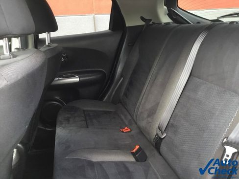 Used 2017 Nissan Juke SV image 27