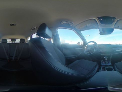 Used 2025 Kia Seltos S image 42