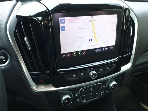 Used 2023 Chevrolet Traverse RS FWD image 21