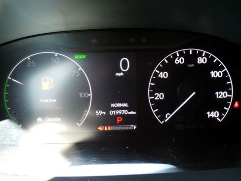 Used 2025 Honda CR-V Sport Touring image 22