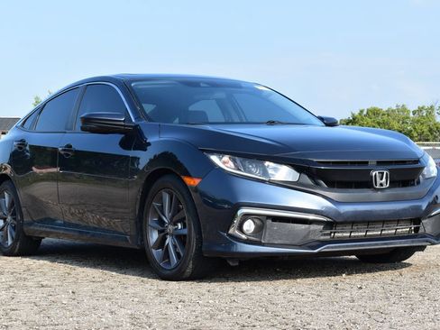 Used 2021 Honda Civic EX image 3