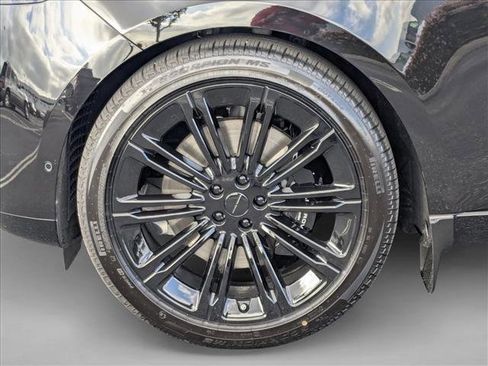 New 2026 Land Rover Range Rover SV AWD/4WD image 10