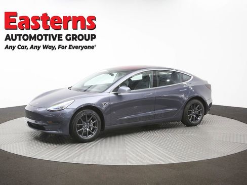 Used 2018 Tesla Model 3 Long Range RWD image 52