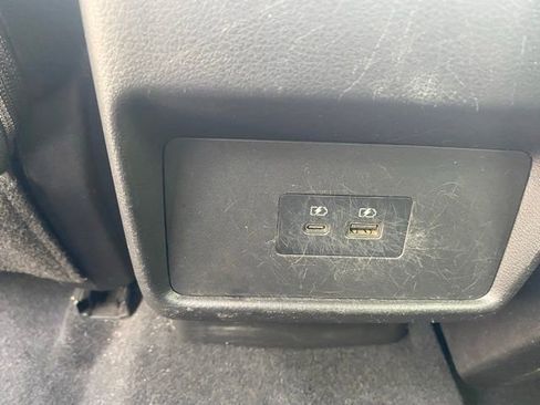 Used 2023 Nissan Rogue SV image 15