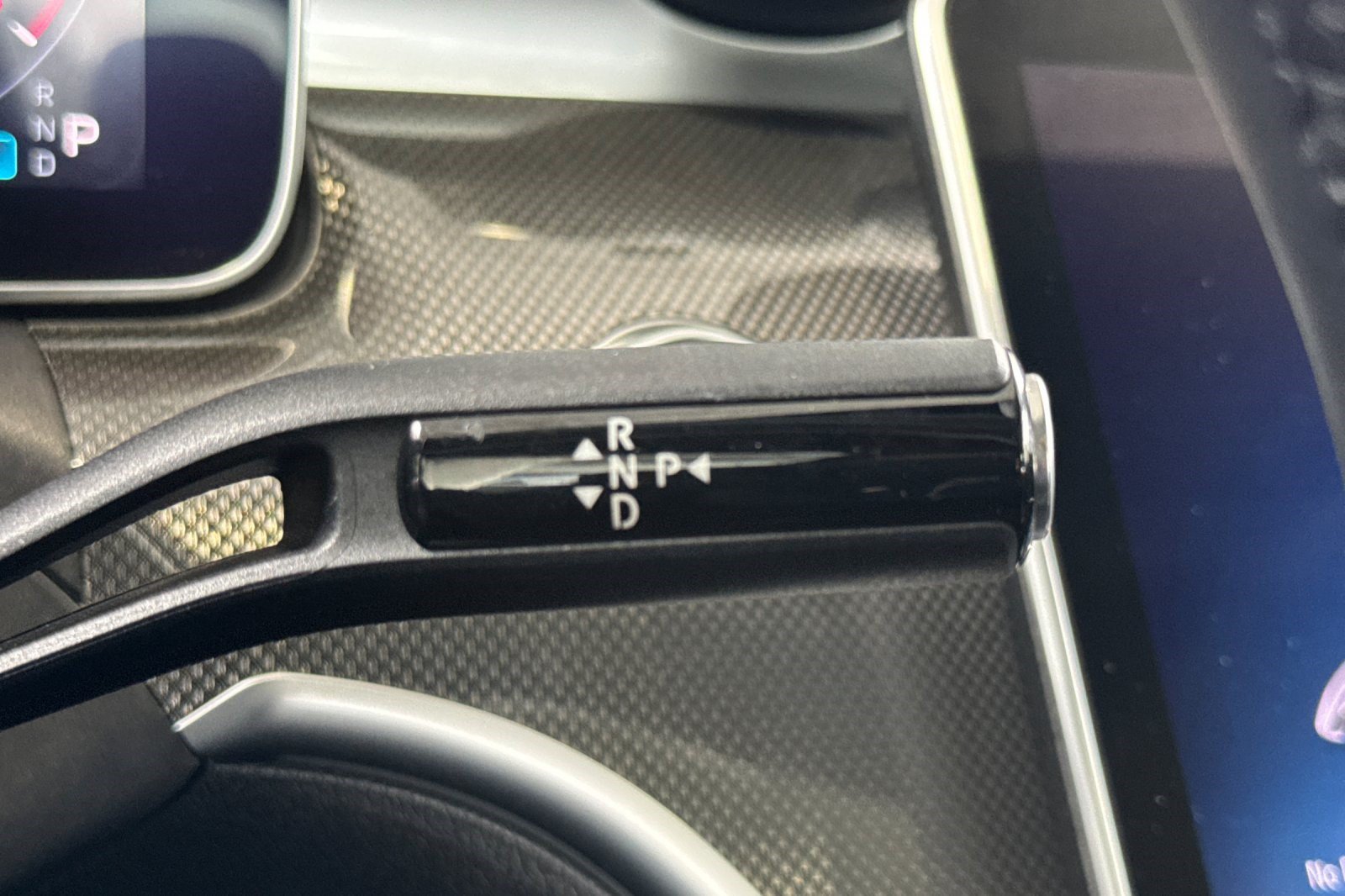 Used 2022 Mercedes-Benz C 300 Sedan image 26