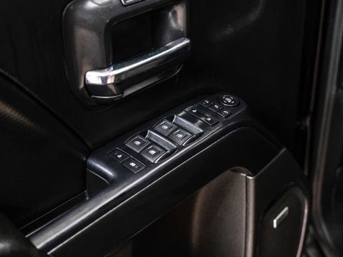 Used 2018 GMC Sierra 1500 SLT w/ All Terrain X Package image 38