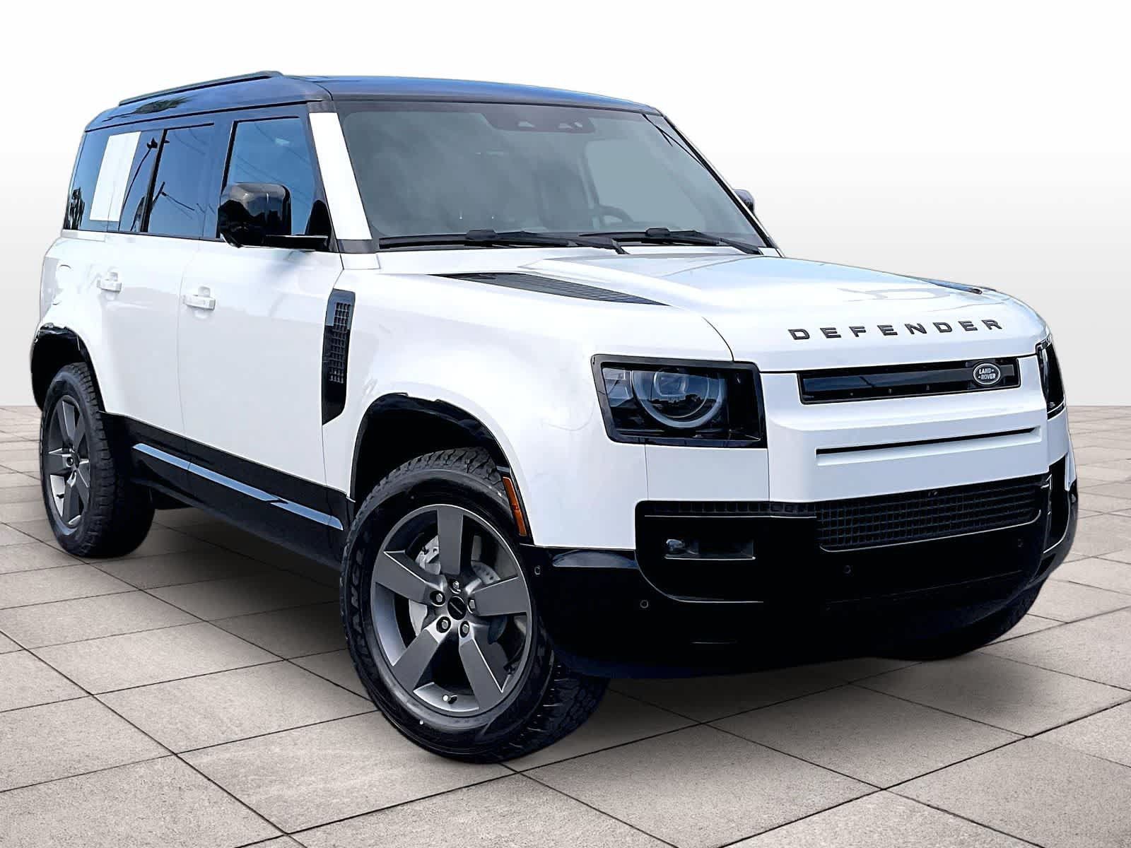New 2026 Land Rover Defender 110 X-Dynamic SE AWD/4WD image 2
