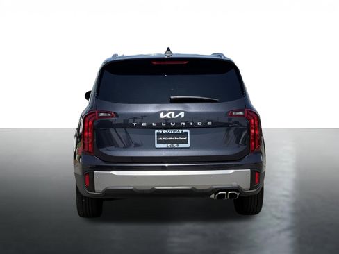 Used 2025 Kia Telluride S image 7