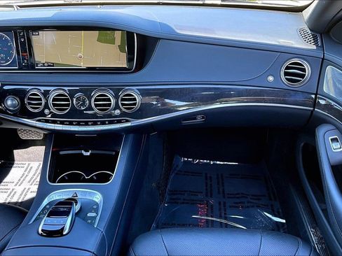 Used 2016 Mercedes-Benz S 550 4MATIC Sedan image 26