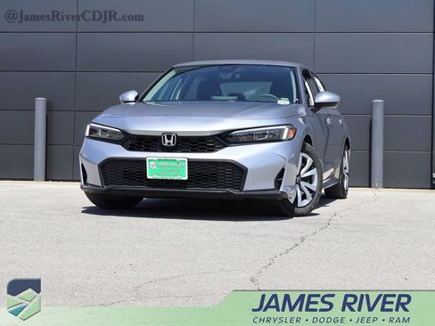 Used 2025 Honda Civic LX image 1