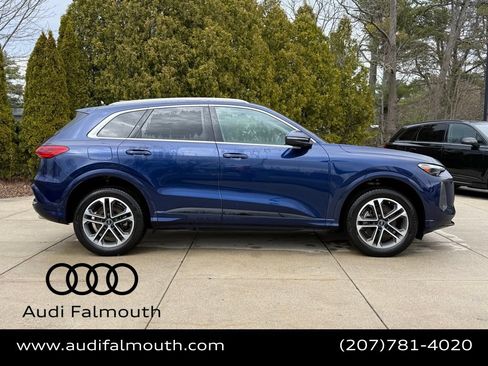 Used 2025 Audi Q5 Premium w/ Convenience Package AWD/4WD image 7