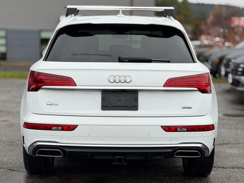 Used 2021 Audi Q5 e Premium Plus w/ Premium Plus Package image 4