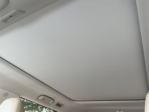 New 2025 Nissan Armada Platinum Reserve image 16