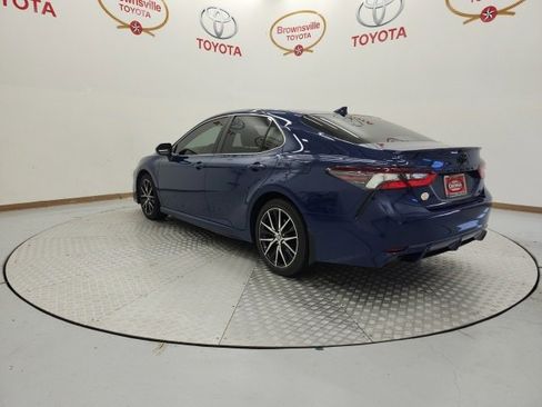 Certified 2023 Toyota Camry SE image 6