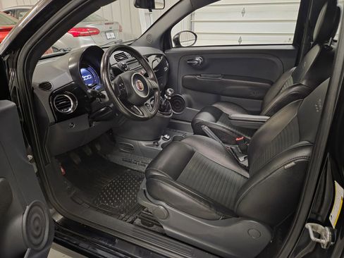 Used 2015 FIAT 500 Sport image 13