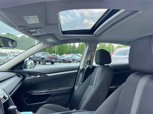 Used 2018 Honda Civic EX image 13