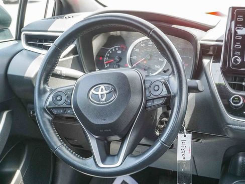 Used 2020 Toyota Corolla SE FWD image 16