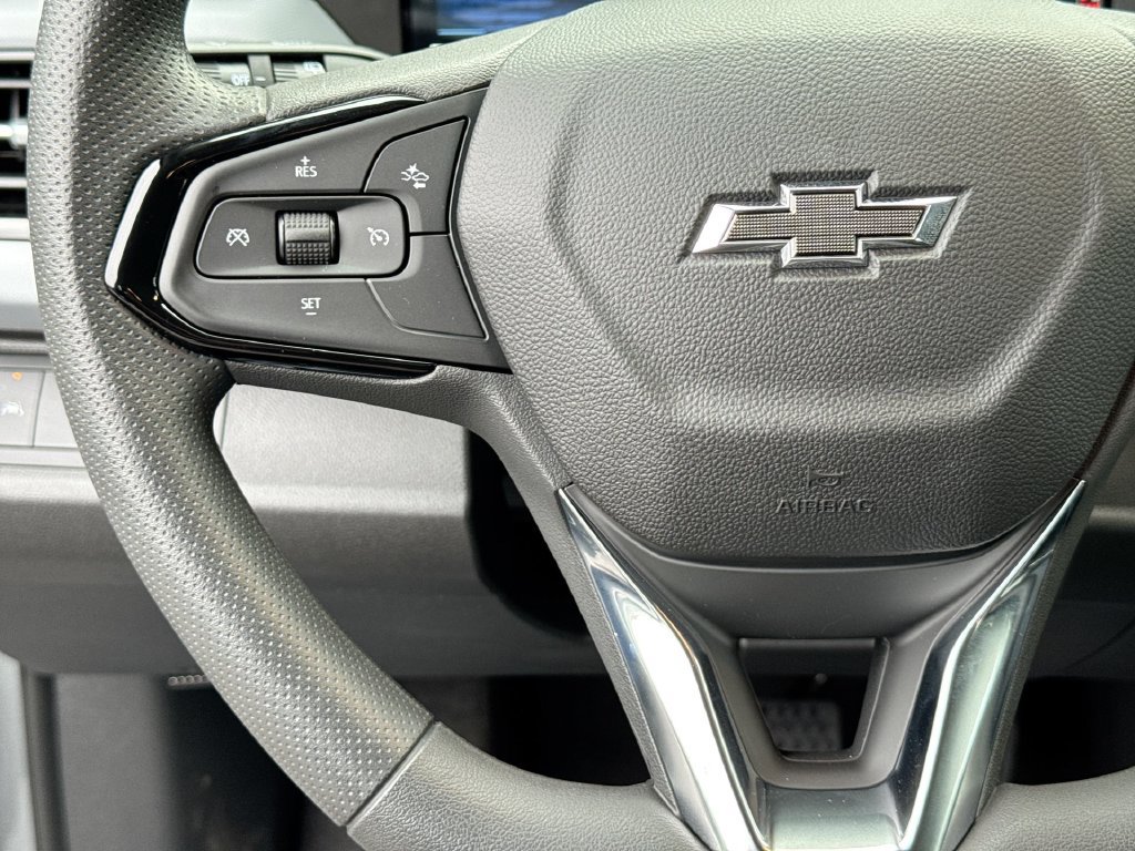 New 2027 Chevrolet Bolt LT FWD image 17