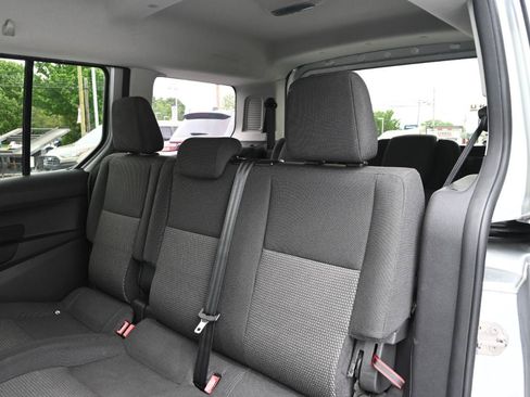Used 2018 Ford Transit Connect XL FWD image 19