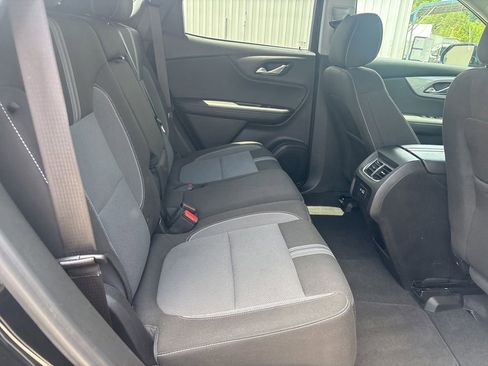 Used 2025 Chevrolet Blazer LT AWD/4WD image 15