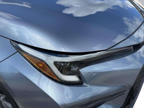 Used 2025 Toyota Corolla SE FWD image 11