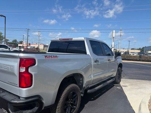Used 2020 Chevrolet Silverado 1500 Custom Trail Boss AWD/4WD image 5