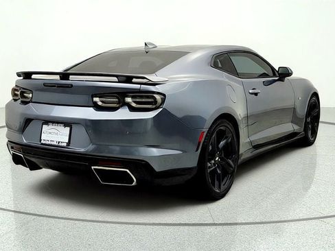 Used 2019 Chevrolet Camaro SS w/ LPO, Ground Effects Package RWD image 5