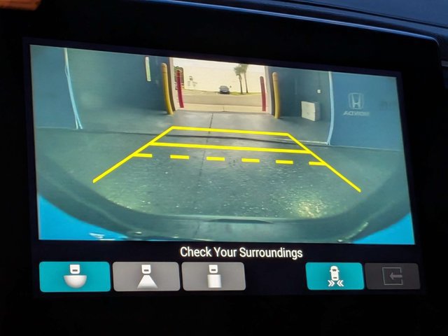 Used 2020 Honda Passport Touring image 32
