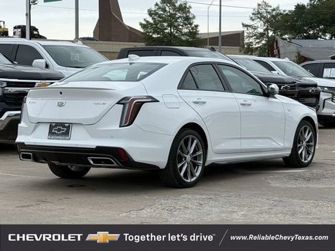 Used 2025 Cadillac CT4 Sport RWD image 6