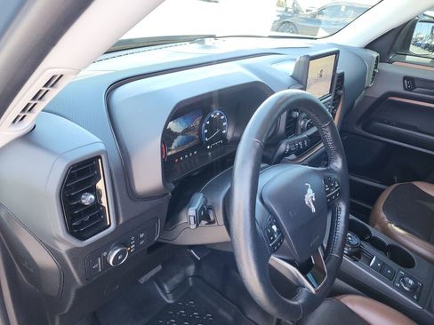 Used 2021 Ford Bronco Sport Badlands image 19