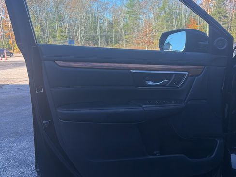 Used 2017 Honda CR-V EX-L image 14