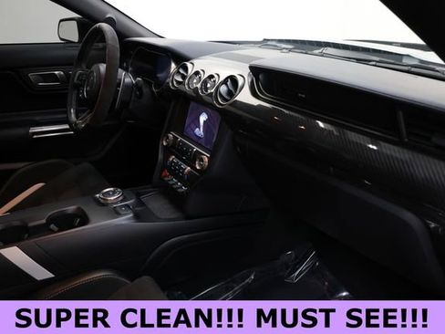 Used 2021 Ford Mustang Shelby GT500 w/ Carbon Fiber Track Pack RWD image 21