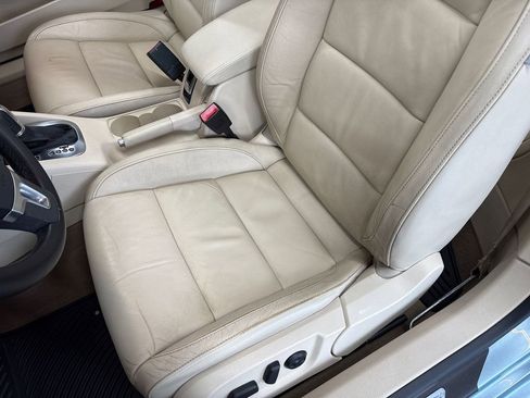 Used 2012 Volkswagen Eos Executive image 35