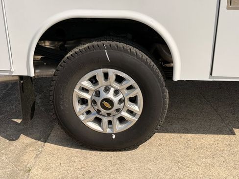 New 2025 Chevrolet Silverado 2500 W/T w/ WT Convenience Package image 12