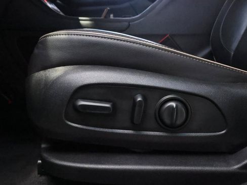 Used 2020 GMC Acadia Denali FWD image 30