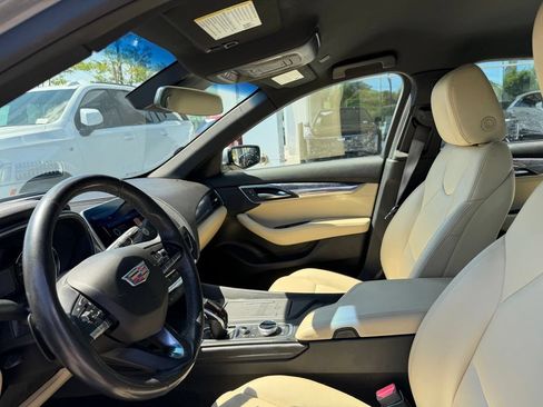 Used 2020 Cadillac CT5 Luxury w/ Cold Weather Package RWD image 10