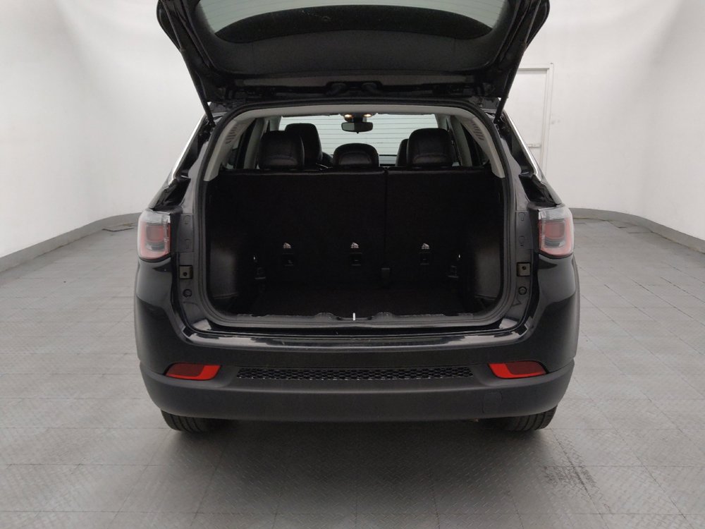 Used 2022 Jeep Compass Latitude AWD/4WD image 29