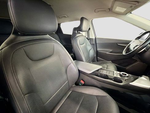 Used 2022 Kia EV6 Wind image 29