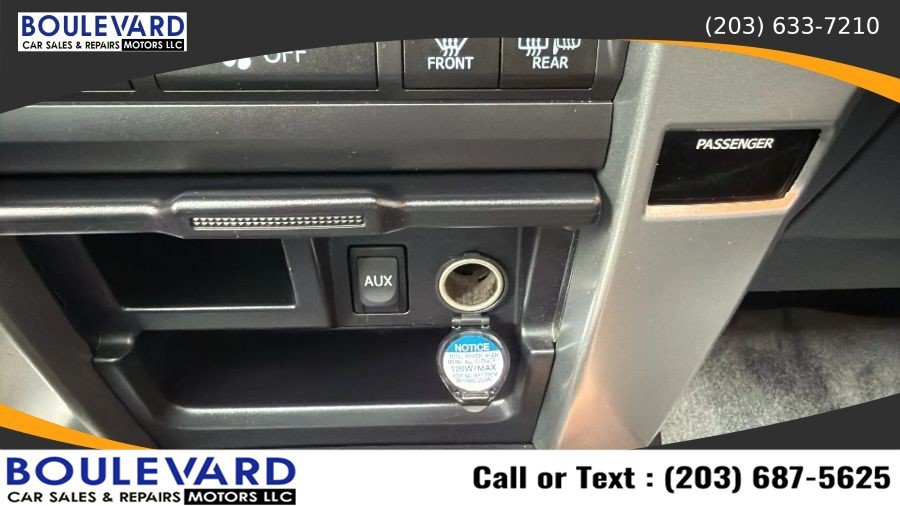 Used 2012 Toyota 4Runner Limited AWD/4WD image 24